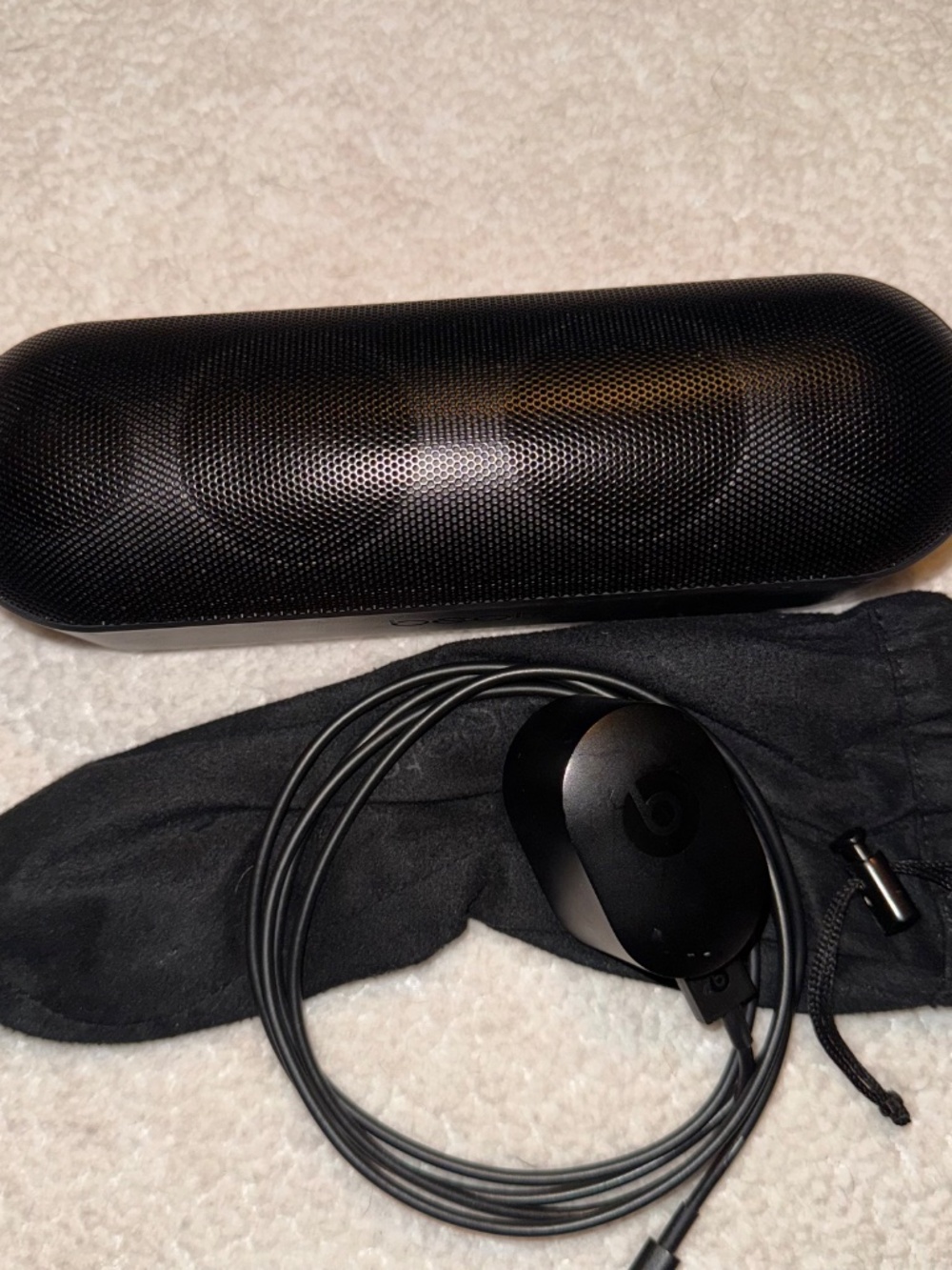 Beats By Dre Pill + - Black - Picture 4 of 4